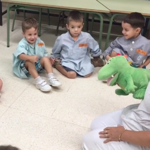 Captura de pantalla 2020-03-30 a les 10.10.47 Escola Canigó Santjust